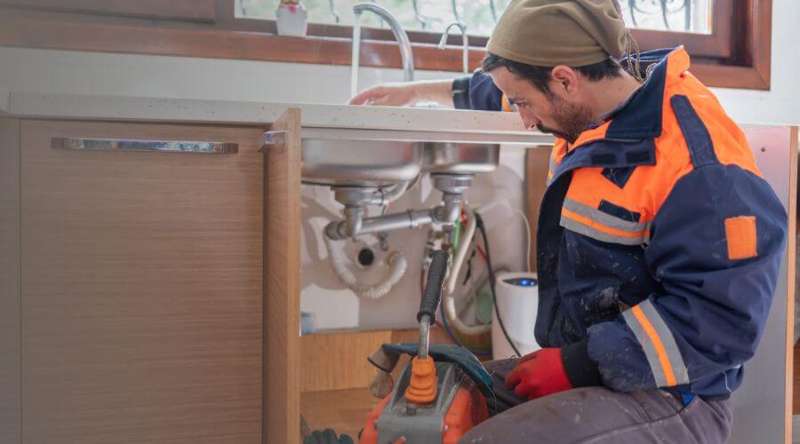 home faucet repair service in Oskaloosa, IA